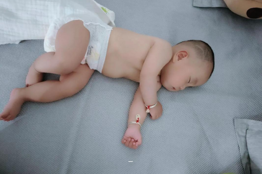 临清宝宝多大开始游泳